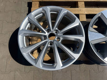 Laden Sie das Bild in den Galerie-Viewer, 1x Alufelge 18 Zoll 5x112 8B3601025D Audi A5 Rim Wheel FEL9344982776xp