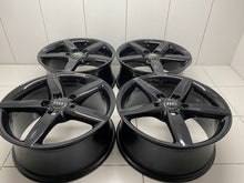 Laden Sie das Bild in den Galerie-Viewer, 4x Alufelge 18 Zoll 8.0" 5x112 47ET Glanz Schwarz 8K0071498A Audi A6 A4 FEL7003248296os