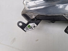 Load image into Gallery viewer, Frontscheinwerfer Toyota Yaris LED Ein Stück (Rechts oder Links) Headlight