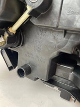 Laden Sie das Bild in den Galerie-Viewer, Frontscheinwerfer Skoda Superb I 3P1941015 992941571AH Links Headlight SCH9071731822dt