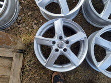 Laden Sie das Bild in den Galerie-Viewer, 4x Alufelge 16 Zoll 6.5" 5x112 41ET Glanz Silber KBA51975 VW Passat Rim Wheel FEL7499095281ev