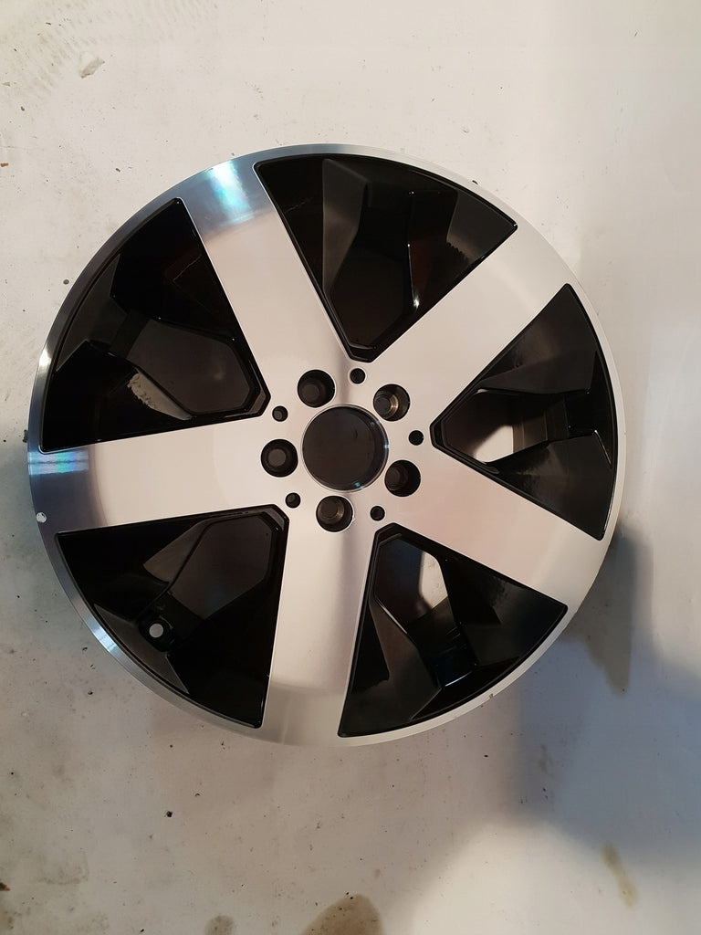 1x Alufelge 18 Zoll 7.5" 5x112 53ET A2474012800 Mercedes-Benz Glb X247 Rim Wheel