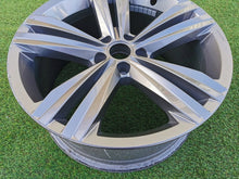 Load image into Gallery viewer, 1x Alufelge 19 Zoll 8.5" 5x112 28ET Glanz Graphit 760601025P VW Touareg FEL5287985376me