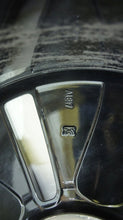 Laden Sie das Bild in den Galerie-Viewer, 1x Alufelge 19 Zoll 7.5" 5x108 50 5ET Glanz Schwarz 31680404 Volvo Rim Wheel