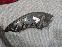 Laden Sie das Bild in den Galerie-Viewer, Rückleuchte Mercedes-Benz Eqc A2939062101 Links Rearlight