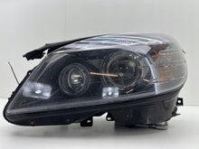Laden Sie das Bild in den Galerie-Viewer, Frontscheinwerfer Mercedes-Benz W204 A2048207161 Xenon Rechts oder Links SCH6708381831id