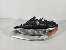 Laden Sie das Bild in den Galerie-Viewer, Frontscheinwerfer Volvo Xc70 31214351 Links Scheinwerfer Headlight SCH5235504258zo