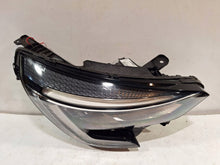 Laden Sie das Bild in den Galerie-Viewer, Frontscheinwerfer Renault Clio V 260102407R Full LED Rechts Headlight SCH1371861185yu