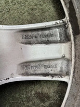 Load image into Gallery viewer, 1x Alufelge 17 Zoll 7.0&quot; 5x112 48 5ET A2054015500 Mercedes-Benz W205 A205