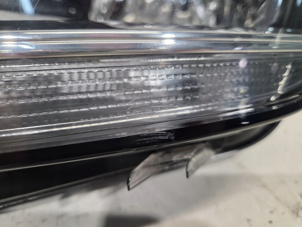 Frontscheinwerfer VW Caddy III 2K1941005B Links Scheinwerfer Headlight SCH8859031317zp