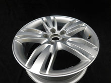 Load image into Gallery viewer, 1x Alufelge 17 Zoll 6.5&quot; 5x112 33ET Glanz Silber 8U0601025E Audi Q3 Rim Wheel