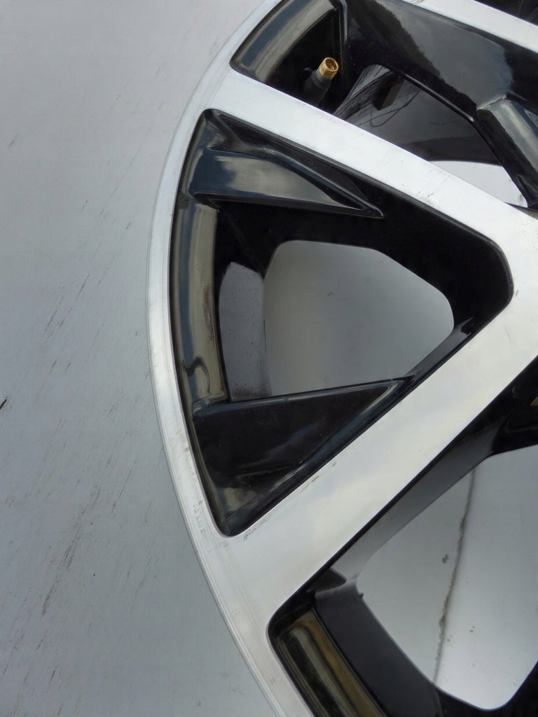 1x Alufelge 17 Zoll 6.0" 5x112 50ET Glanz Grau 2K5601025 Mg Caddy Rim Wheel