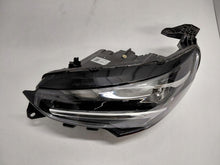 Load image into Gallery viewer, Frontscheinwerfer Opel Corsa F 39162648 Links Scheinwerfer Headlight SCH7606855091ws