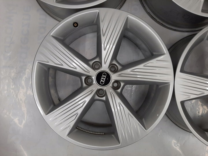 4x Alufelge 19 Zoll 8.0" 5x112 45ET 89A601025B Audi E-Tron Rim Wheel FEL6329499678ga