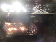 Load image into Gallery viewer, Frontscheinwerfer Skoda Karoq 57B941010 LED Rechts Scheinwerfer Headlight SCH1142003736st