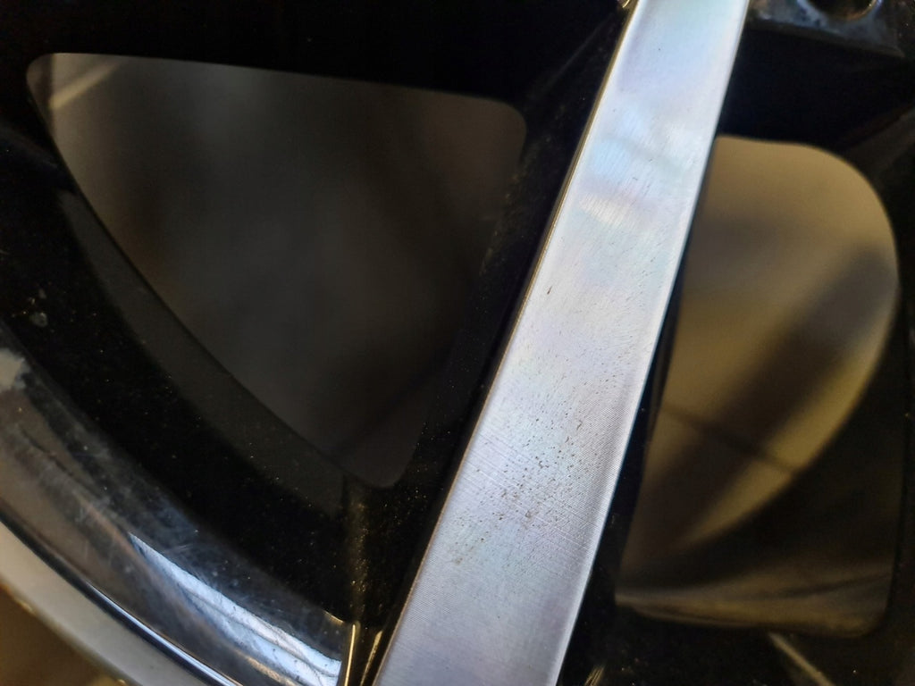 1x Alufelge 18 Zoll 7.5" 5x112 51ET Glanz Silber 5G0601025CP VW Golf Vii FEL6396950982hn