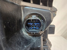Load image into Gallery viewer, Frontscheinwerfer Kia Sorento I 92101P2120 LED Links Scheinwerfer Headlight SCH9469452471et
