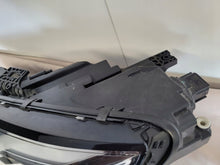 Laden Sie das Bild in den Galerie-Viewer, Frontscheinwerfer Audi A4 8W0941033D LED Links Scheinwerfer Headlight SCH5630026616yv