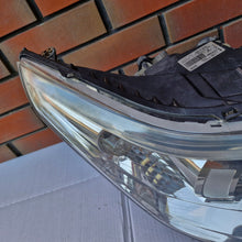 Laden Sie das Bild in den Galerie-Viewer, Frontscheinwerfer Citroën C4 I 89902337 Xenon Rechts Scheinwerfer Headlight