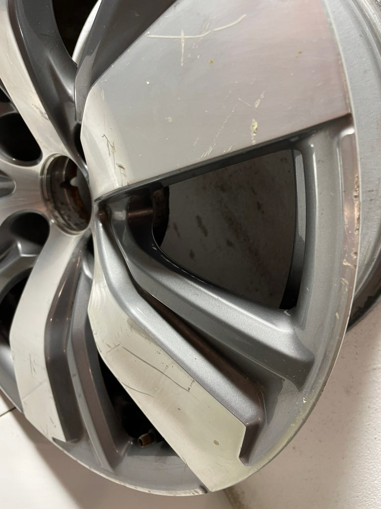 1x Alufelge 16 Zoll 6.5" 4x108 20ET Glanz Silber 9678398177 Peugeot 2008 I FEL2059577727tw