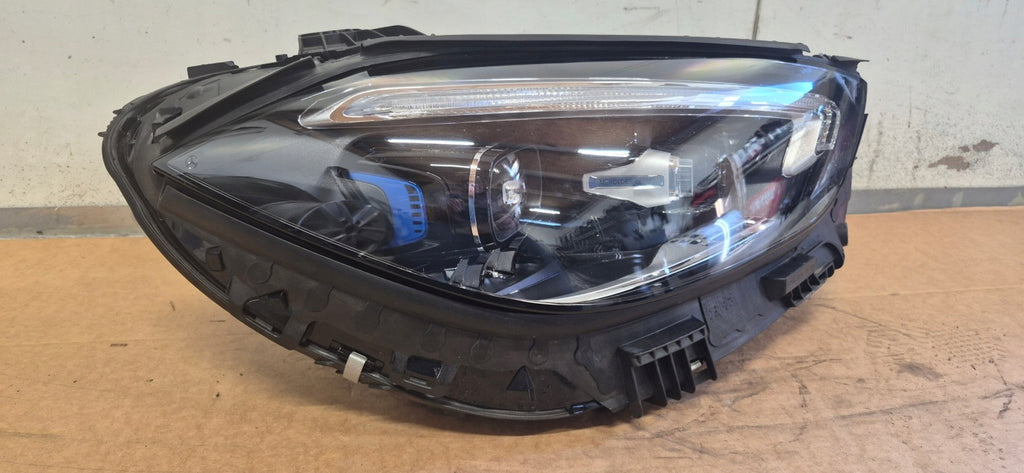 Frontscheinwerfer Mercedes-Benz W206 S206 A2069065404 Rechts Headlight SCH3173911346fu