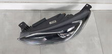 Laden Sie das Bild in den Galerie-Viewer, Frontscheinwerfer Ford Focus JX7B13E017AH LED Links Scheinwerfer Headlight