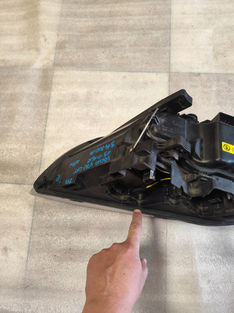 Frontscheinwerfer Volvo V70 31420014 Rechts Scheinwerfer Headlight SCH7819072053gv