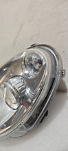 Laden Sie das Bild in den Galerie-Viewer, Frontscheinwerfer Mercedes-Benz W203 A2038203761 Xenon Rechts oder Links SCH3542880097id