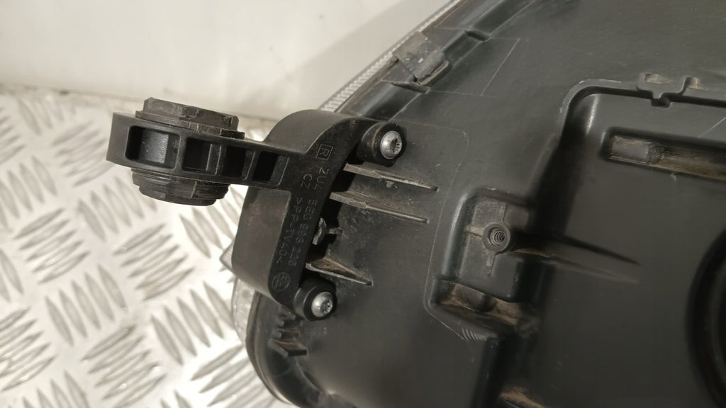 Frontscheinwerfer Skoda Octavia III 5E1941016 Vorderseite Scheinwerfer Headlight SCH3322982225li