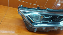 Laden Sie das Bild in den Galerie-Viewer, Frontscheinwerfer Toyota V 81185-42A33 LED Links Scheinwerfer Headlight SCH8742559345gc
