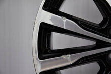 Laden Sie das Bild in den Galerie-Viewer, 1x Alufelge 18 Zoll 7.5&quot; 4x108 52 5ET Glanz Schwarz GJ5C-1007-P2A Ford Kuga