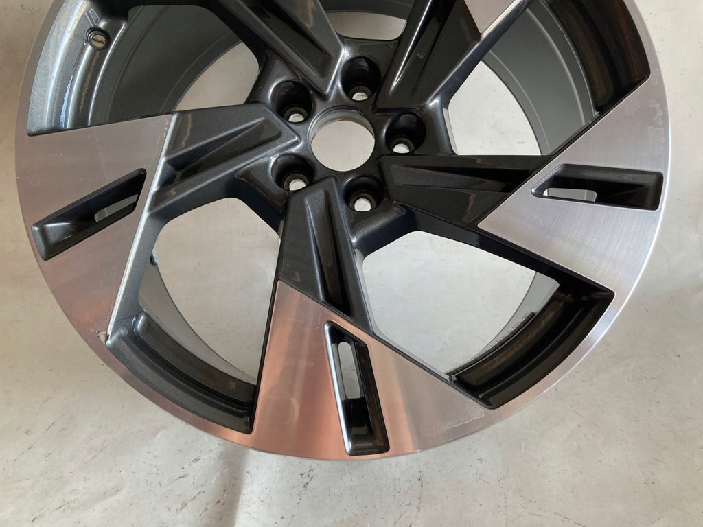 1x Alufelge 20 Zoll 9.0" 5x112 38ET Glanz Graphit 4KE601025AA Audi E-Tron Mg FEL2300430630er