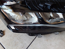 Laden Sie das Bild in den Galerie-Viewer, Frontscheinwerfer Peugeot 308 III 9851673580 Full LED Rechts Headlight SCH9367932739jr