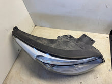 Laden Sie das Bild in den Galerie-Viewer, Frontscheinwerfer Kia Soul II 92102-E4 Rechts Scheinwerfer Headlight SCH7002075084of