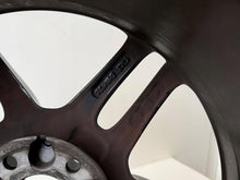 Laden Sie das Bild in den Galerie-Viewer, 1x Alufelge 18 Zoll Grau A1764010700 Mercedes-Benz W176 Rim Wheel FEL9024779955eu