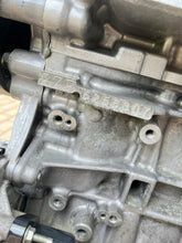 Load image into Gallery viewer, Motor Toyota I 2ZR-FXE 1.8 44TKm Hybrid Engine Unkomplett
