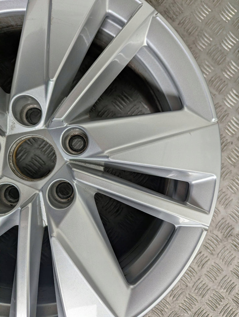 1x Alufelge 17 Zoll 7.0" 5x112 45ET 57A601025B Skoda Karoq Rim Wheel FEL9666980753ys