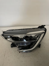 Load image into Gallery viewer, Frontscheinwerfer Renault 260603632R LED Links Scheinwerfer Headlight