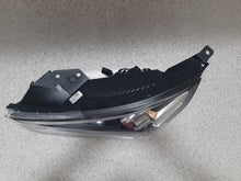 Laden Sie das Bild in den Galerie-Viewer, Frontscheinwerfer Hyundai Ioniq 92102 LED Rechts Scheinwerfer Headlight