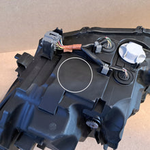 Load image into Gallery viewer, Frontscheinwerfer Mazda 6 Gl Full LED Rechts Scheinwerfer Headlight SCH4944378335ow