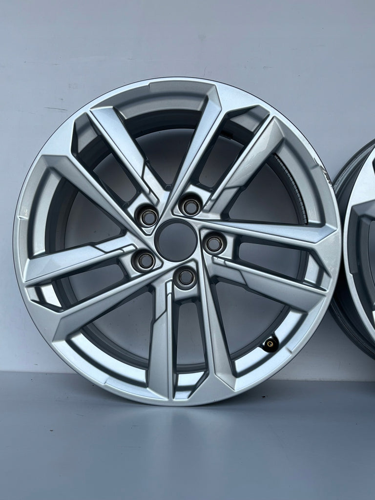 1x Alufelge 17 Zoll 6.5" 5x112 43ET 8Y0601025L Audi A3 Rim Wheel