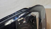 Laden Sie das Bild in den Galerie-Viewer, Frontscheinwerfer VW Touran 5TB941005C Links Scheinwerfer Headlight
