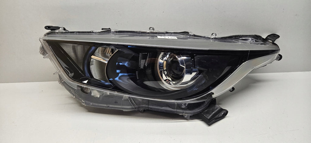 Frontscheinwerfer Toyota IV Yaris Links Scheinwerfer Headlight SCH3188512863vu