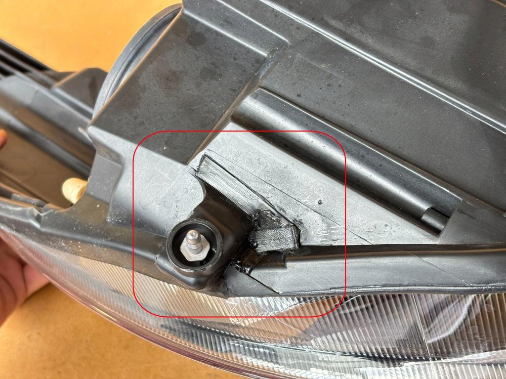 Frontscheinwerfer Ford Fiesta I H1BB-13W030-AK H1BB-13W030 H1BB13W030 Links SCH1985581798sp