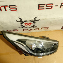Load image into Gallery viewer, Frontscheinwerfer Hyundai Ix35 92102-2SXXX Xenon Rechts Scheinwerfer Headlight SCH9693880610if