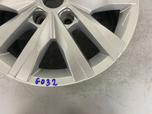 Load image into Gallery viewer, 1x Alufelge 16 Zoll 6.5" 5x120 51ET Glanz Silber 7E0601025N VW Rim Wheel FEL5666367076xt