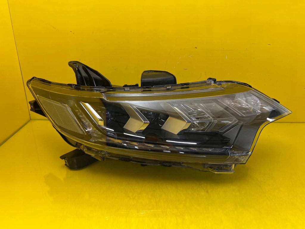 Frontscheinwerfer Mitsubishi Outlander III 8301D3-32 LED Rechts Headlight