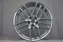 Laden Sie das Bild in den Galerie-Viewer, 1x Alufelge 19 Zoll 10.0" 5x112 46ET Glanz Silber 5A324D7 BMW Rim Wheel FEL8073824100py