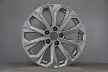 Load image into Gallery viewer, 1x Alufelge 17 Zoll 7.0" 5x112 38ET Glanz Silber 8W0601025L Audi B9 Rim Wheel FEL7111129921ru
