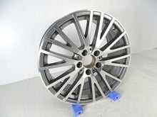 Laden Sie das Bild in den Galerie-Viewer, 1x Alufelge 18 Zoll 7.5" 5x112 49ET A1774010600 Mercedes-Benz Cla X117 C117 FEL4710215111ca